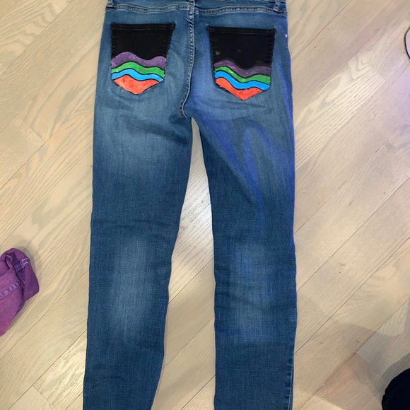 jeans- painted back pocket - Picture 4 of 5